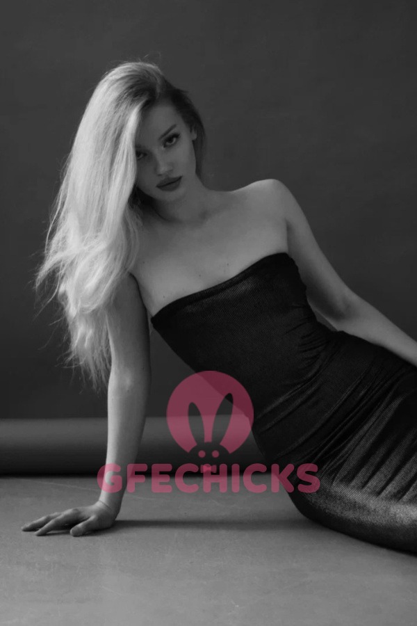 slim escort Paris, vip Paris escort, Paris vip escort, high class Paris escorts, russian escort Paris, Paris model escorts, high class escorts Paris, Busty escorts Paris, Paris GFE escort
