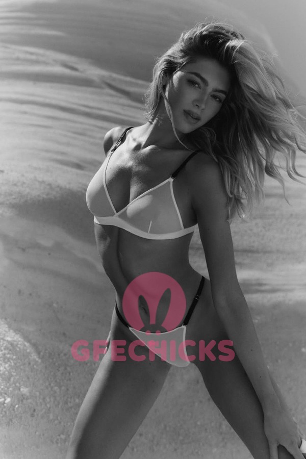 VIP Escort à Paris, escort girl in Paris, vip escorts paris, paris escort ladies in world, escort girls a paris, paris models escort