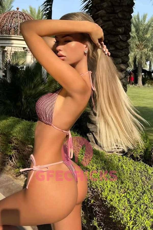 Model escorts Paris, Tall escorts Paris, Massage escorts in Paris