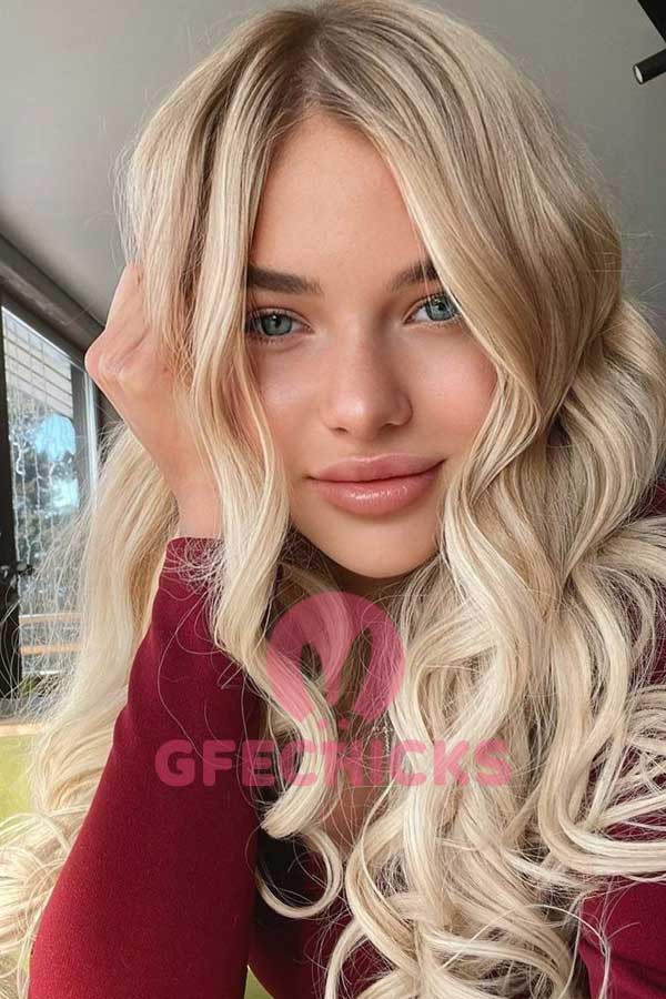 exclusive escorts Paris, High end escort Paris, Busty escorts Paris, Celebrity escort Paris, Supreme Paris escorts, Models escort Paris, sexy escort ads