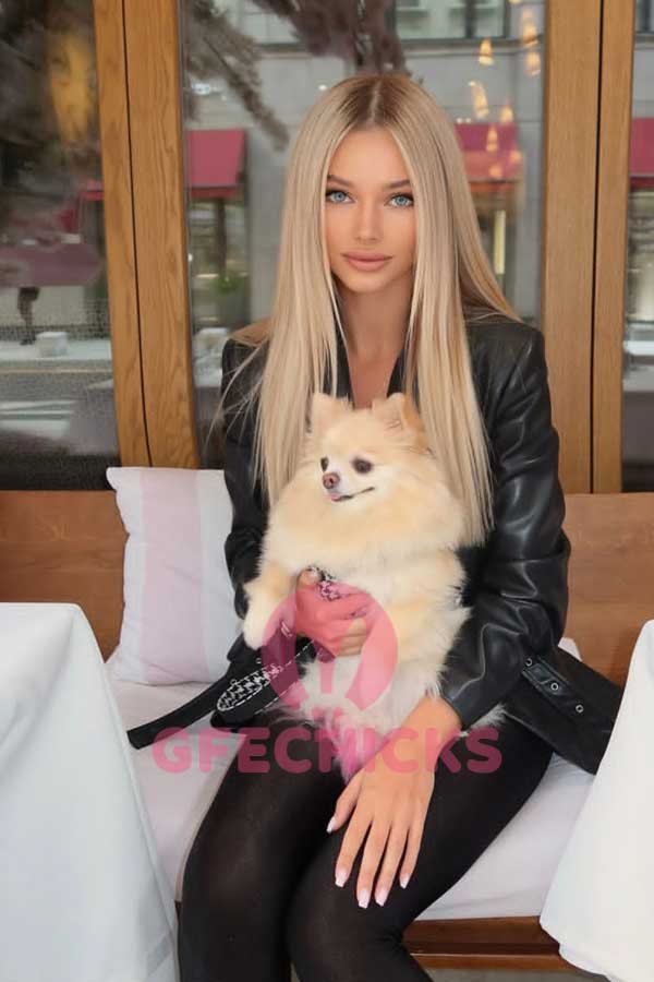 best Paris escorts, luxury escorts Paris, luxury escorts Paris, Upscale Paris escorts, European escort Paris, escorte girl ile de france, vip escort in Paris, Elite companion in Paris