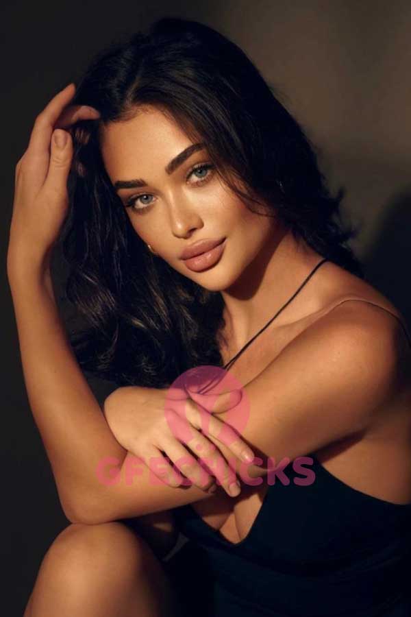 24/7 escorts paris, escort girl paris 19, best escort paris, high class escort in paris