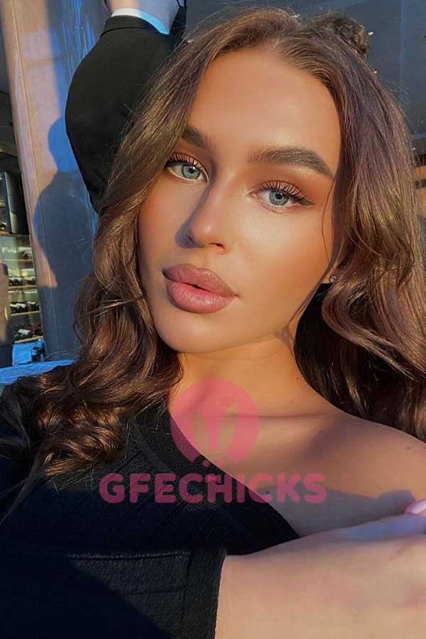 high class escorts in Paris, Celebrity escort Paris, European escort Paris, Paris elite companions, best call girls