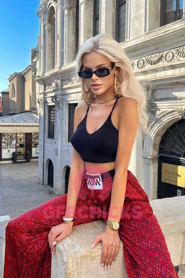 sex modele paris, 24 hours vip escort Paris, Celebrity escort Paris, European escort Paris