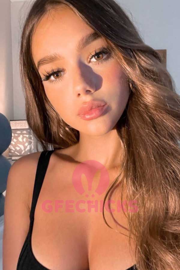 girlfriend experience, lady xena escort